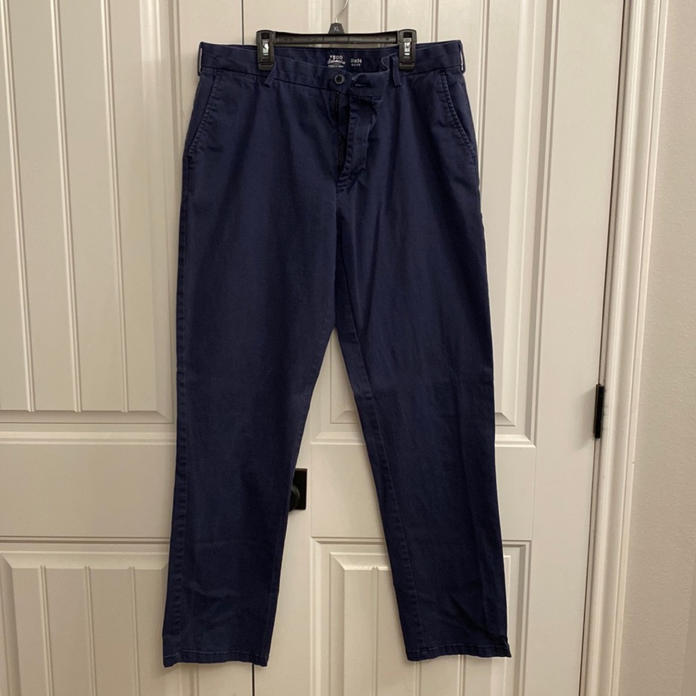 IZOD slim fit navy blue slacks 36x34